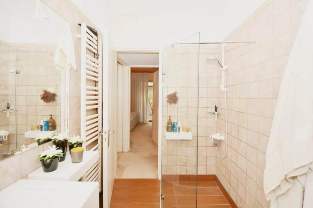 Villasonboard 2 Bed Condo Beach Seaview Greek Riviera Vouliagmeni Athen Eksteriør bilde